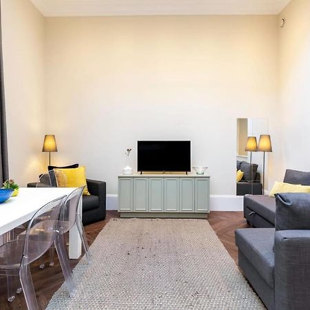 2-Br Apartment For 6 In Covent Garden With Ac Londen Buitenkant foto