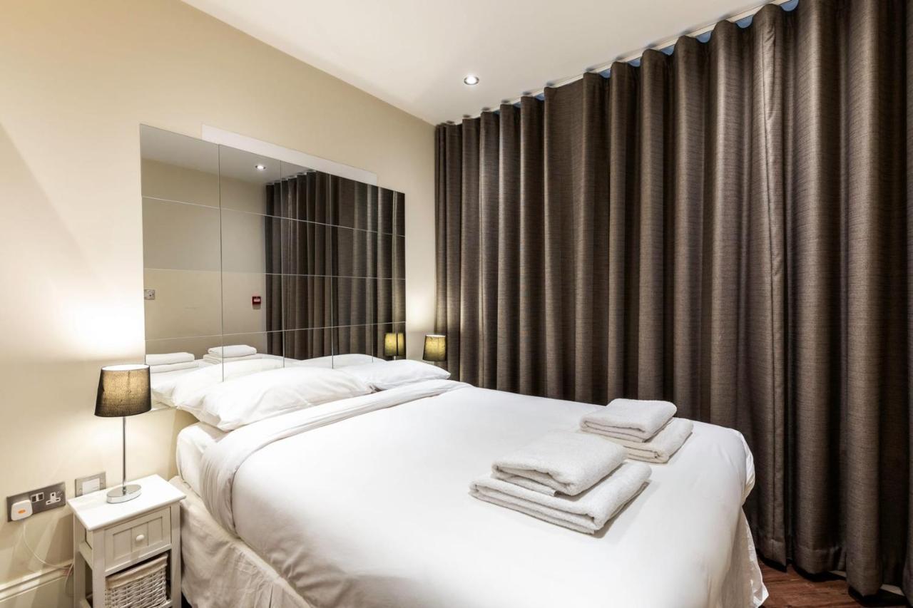 2-Br Apartment For 6 In Covent Garden With Ac Londen Buitenkant foto